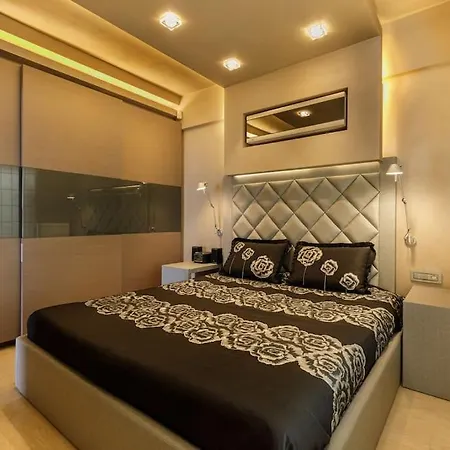 Mega On The Sea * Peraía